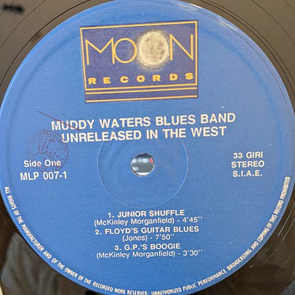 https://www.discogs.com/release/2219646-Muddy-Waters-Blues-Band-Unreleased-In-The-West